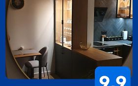 Apartment Between